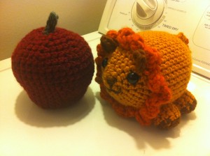 Apple and lion-lion!